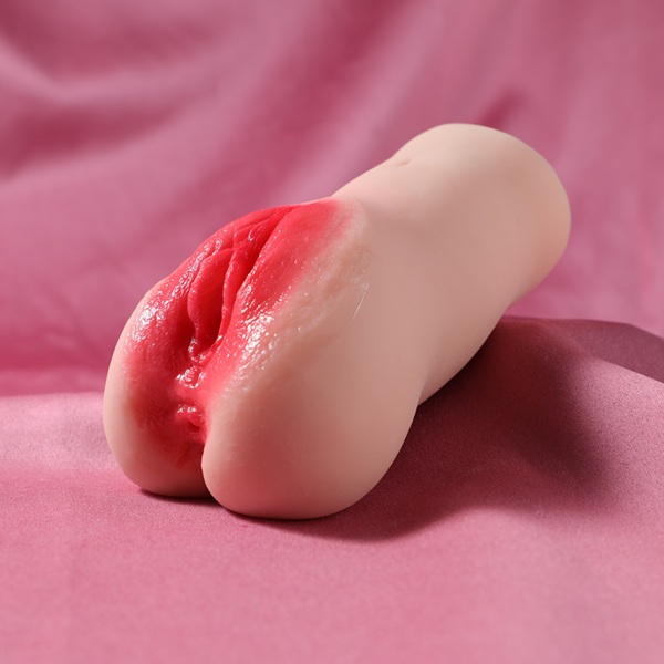 Gentle Treasure: Pure Schoolgirl Kaede Mizuki - Image 3