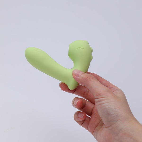 Bobble Dragon Wearable Insertable Suction Toy - Image 15