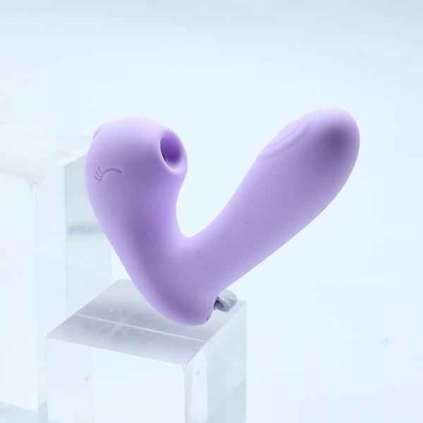 Bobble Dragon Wearable Insertable Suction Toy - Image 6